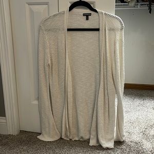 Medium cream cardigan